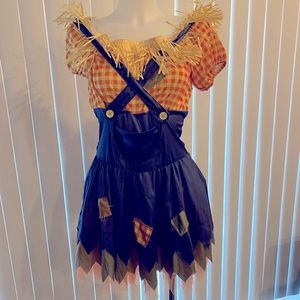 Women’s Scare Crow off shoulder costume
